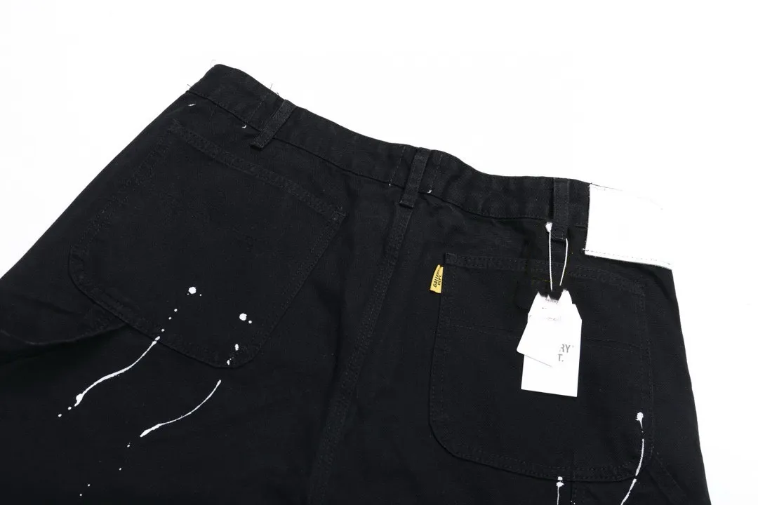 #8060 P220💰 GALLERY DEPT. Spliced ​​washed vintage jeans for men and women, high street splashed ink trousers, micro-flared casual trousers, trendy couples, the same style. Time-consuming waste materials, hand-made inkjet is an indispensable highlight.   Customized buttons, the buckle surface has been oxidized and distressed, customized ykk zippers, the minimum order is extremely high, the details of the accessories are all in place, and the hangtag and packaging are as always.  Color: Black Size: S-XXL (28-36)